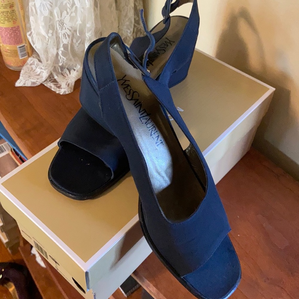 Use YSL shoes